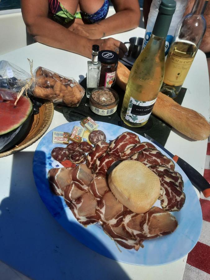 Cap Corse Uribellinu 2 Formule Petit Dejeuner Santa-Maria-di-Lota Екстериор снимка